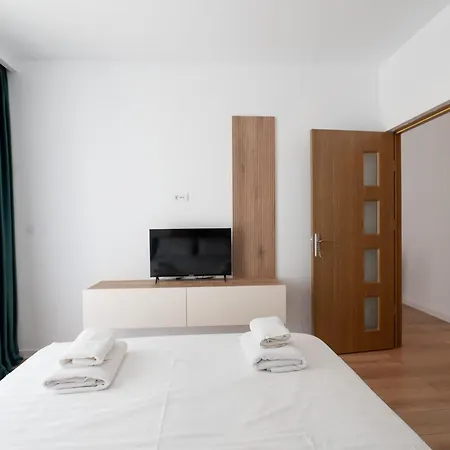 Apartel Elia 16